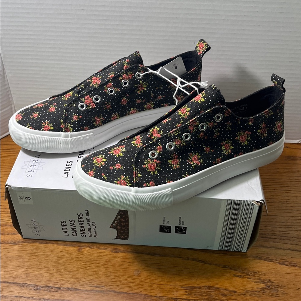 NWT Serra Ladies Canvas Sneakers Black Floral Casual Slip on Shoes Size 8 - Picture 6 of 15